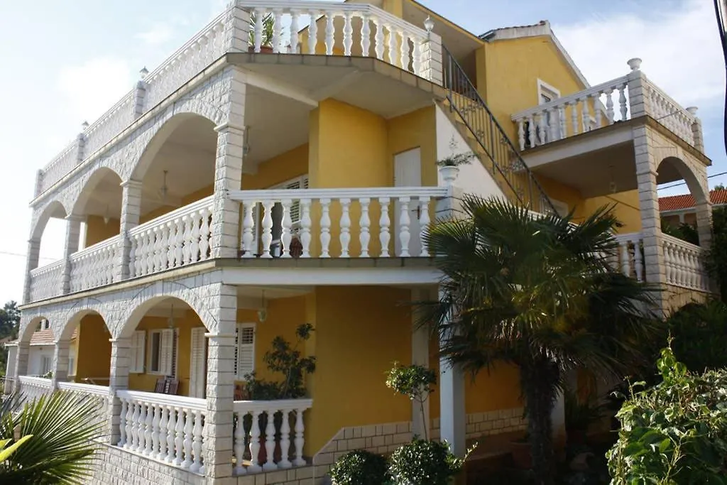 Apartman Apartmen Karmen 2 Trogir Horvátország