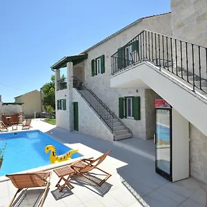 https://apartments-corte.hotelinzadar.com